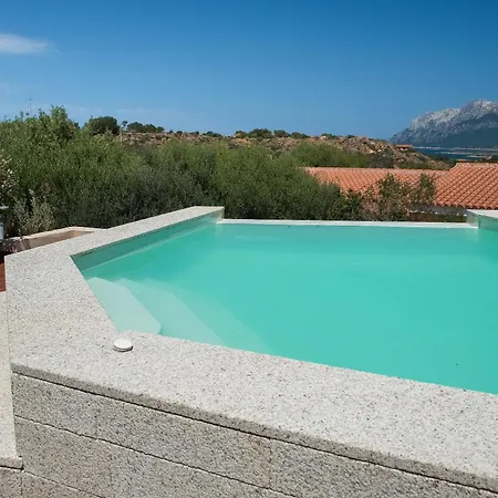 Ollastu Szálloda 4*