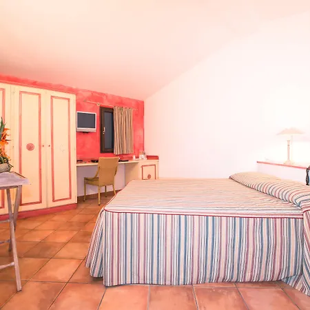 Ollastu Hotel 4*
