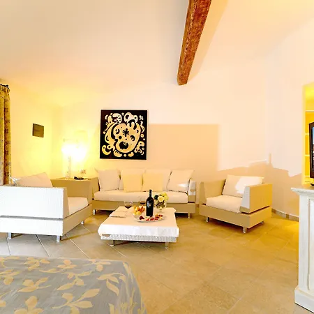 Hotel Ollastu
