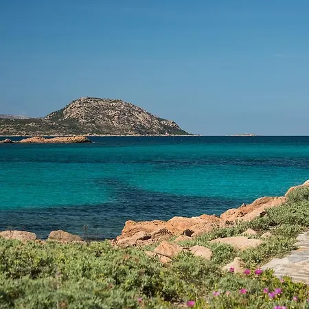 Szálloda Ollastu Olbia