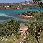Hotel Ollastu 4*